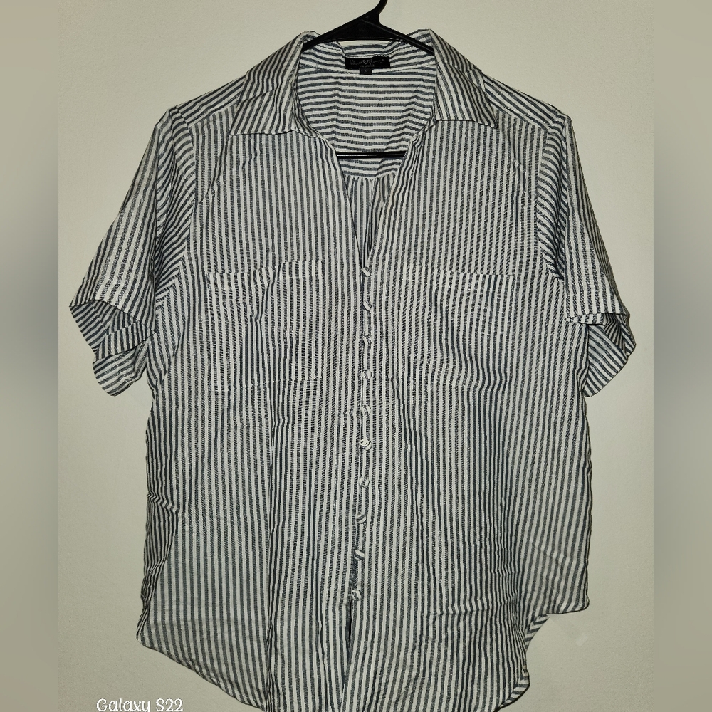 Velvet Heart Grey and White Striped Button Down Shirt
